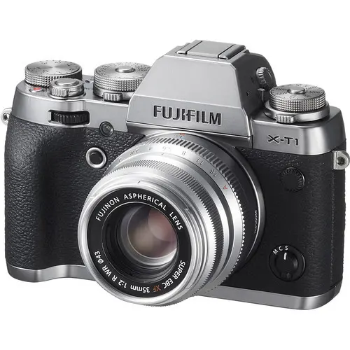4. Fujifilm FUJINON XF 35mm F2 R WR Silver Lens