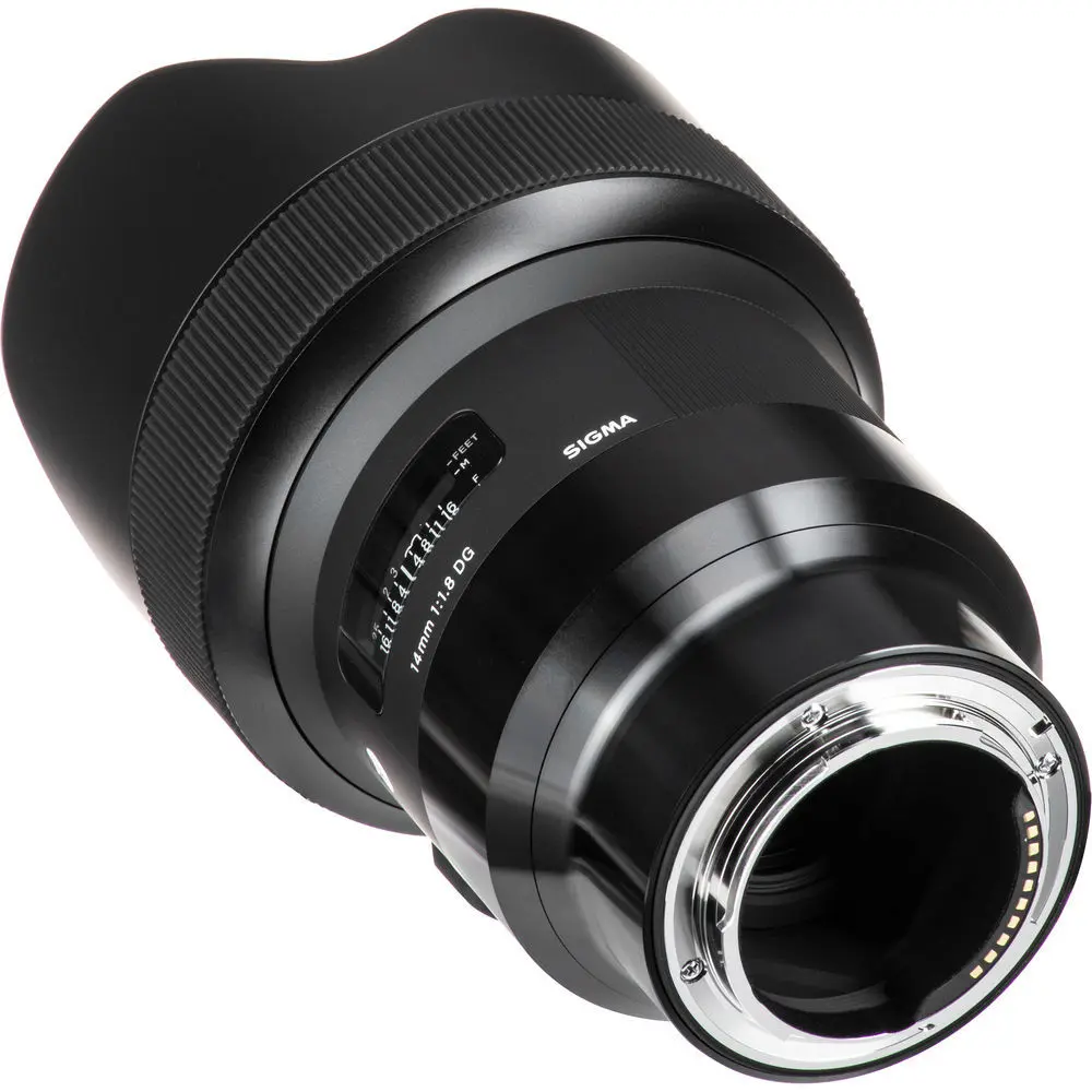 3. Sigma 14mm F1.8 DG HSM | Art (Sony E) Lens