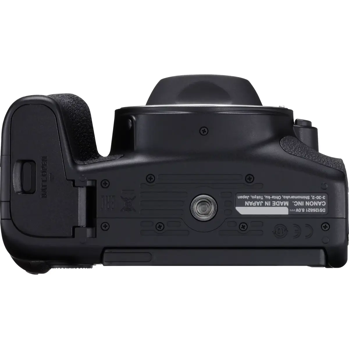 4. Canon EOS 850D Kit (18-135 IS USM)