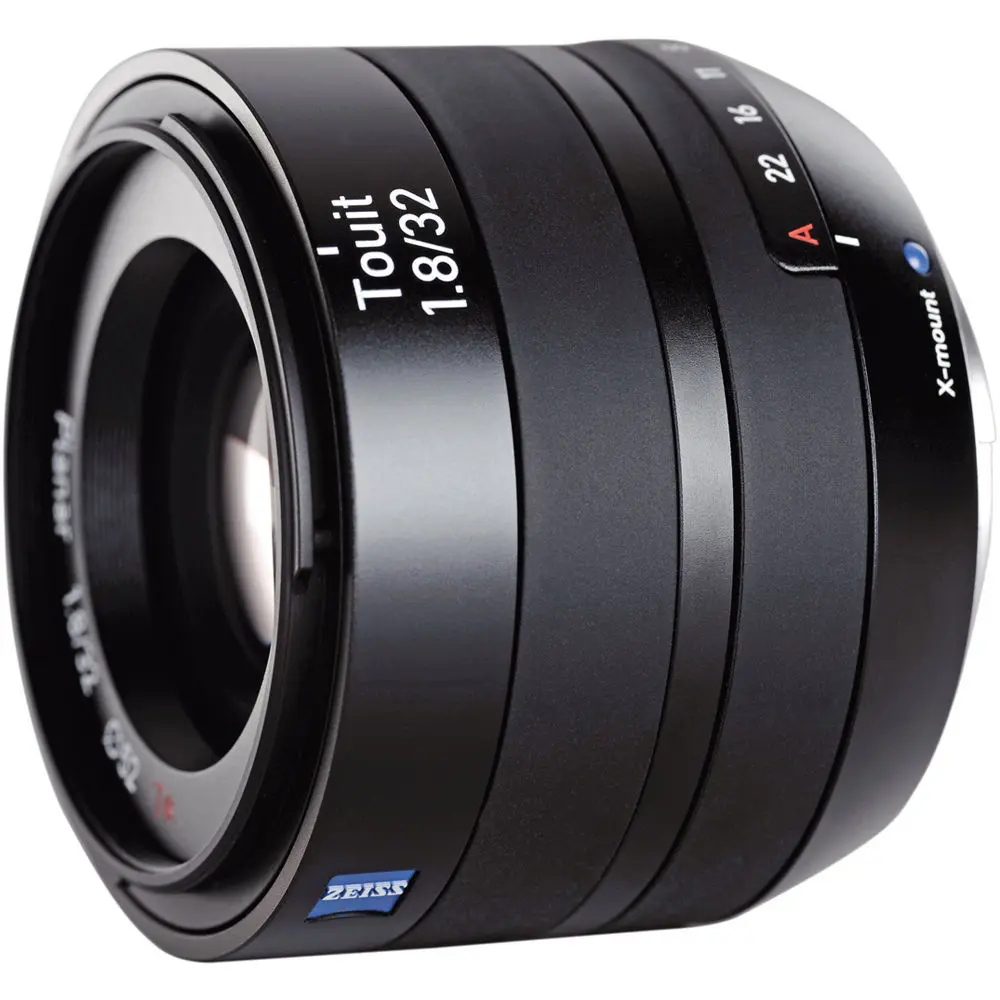 2. Carl Zeiss Touit 1.8/32 Planar T* (Fuji X) Lens