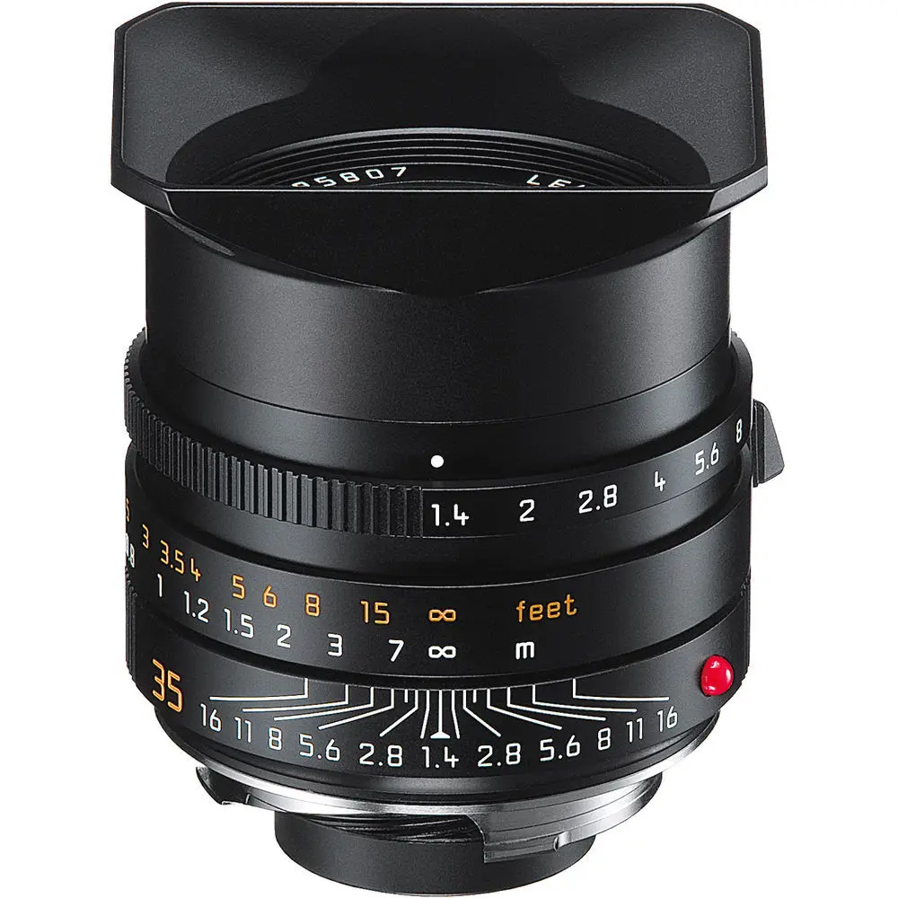 4. LEICA SUMMILUX-M 35mm f/1.4 ASPH BLACK Lens