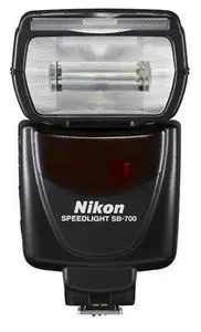 Brand Nikon Speedlight SB-700 SB700 FLASH D90 D7000