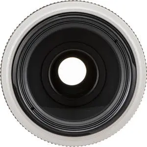 5. Canon EF 70-300mm 70-300 f/4/F4-5.6 L IS USM thumbnail