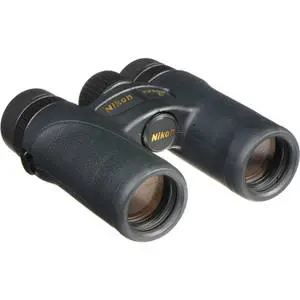 Nikon MONARCH 7  8 x 30 Binoculars