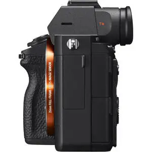 4. Sony A7R Mark III A thumbnail