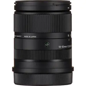 5. Sigma 18-50mm F2.8 DC DN | Contemporary (L-mount) thumbnail