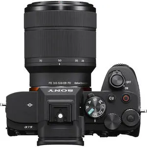 4. Sony A7 IV Kit (28-70) thumbnail