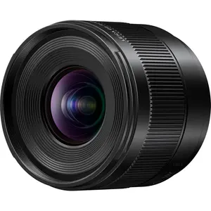 1. Panasonic Leica DG Summilux 9mm F1.7 Asph. thumbnail