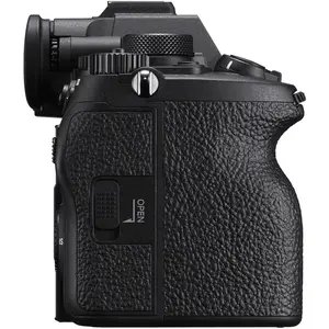 5. Sony A7R V Body thumbnail