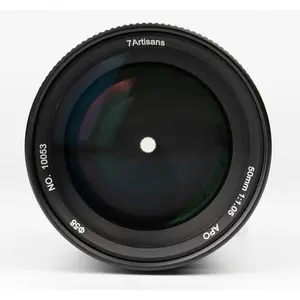 5. 7Artisans 50mm F1.05 (Canon RF) thumbnail