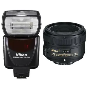 Nikon Portrait Kit (AF 50mm f/1.8G + SB700)