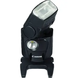 2. Canon Speedlite 320EX Flash thumbnail
