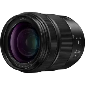 2. Panasonic Lumix S 28-200mm F4-7.1 Macro O.I.S. thumbnail