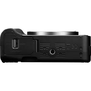 5. Canon EOS R50V Body (kit box) Black thumbnail