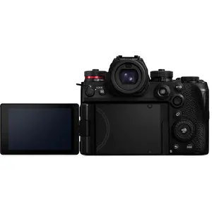 3. Panasonic Lumix DC-S1RM2 Body thumbnail