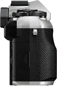 3. OM System OM-5 Mark II Kit (12-45) Silver thumbnail