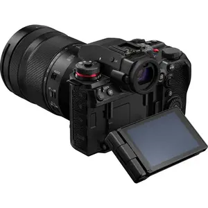 6. Panasonic Lumix DC-S1M2 Body thumbnail
